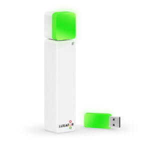 Luxafor Bluetooth is a wireless and software-controlled LED office busy light that allows managing notifications and workplace availability.