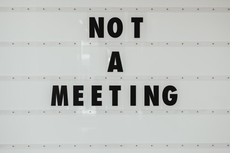 Not a meeting sign Luxafor